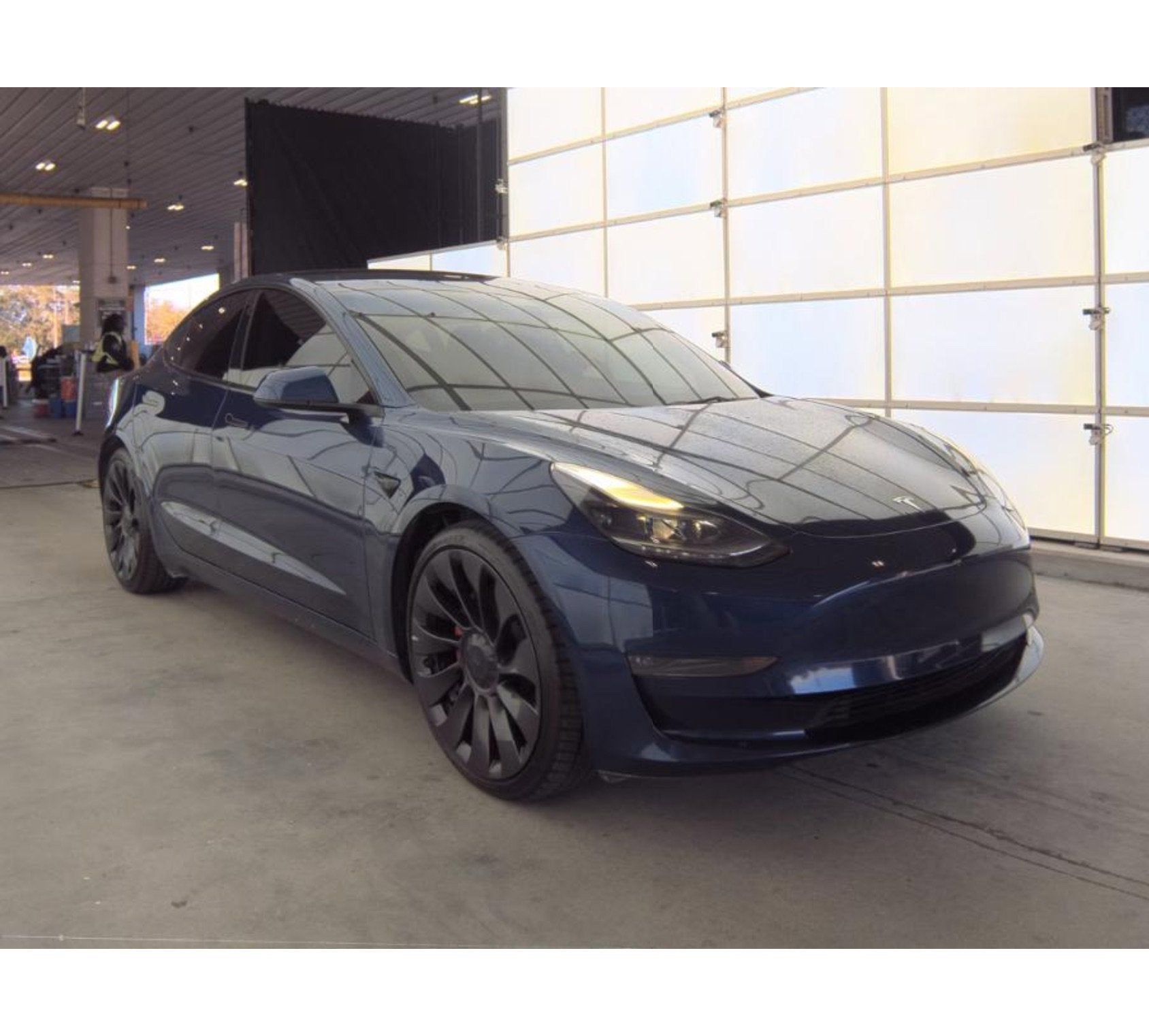 2023 Tesla Model 3 Performance