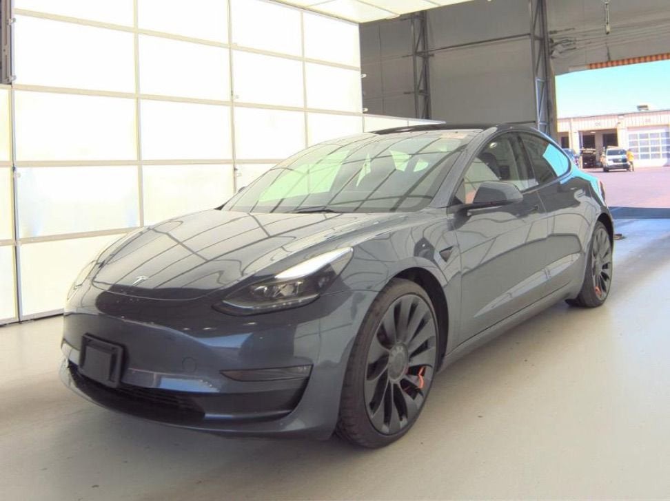 2023 Tesla Model 3 Performance