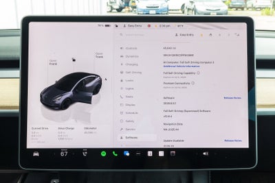 2023 Tesla Model 3 Performance