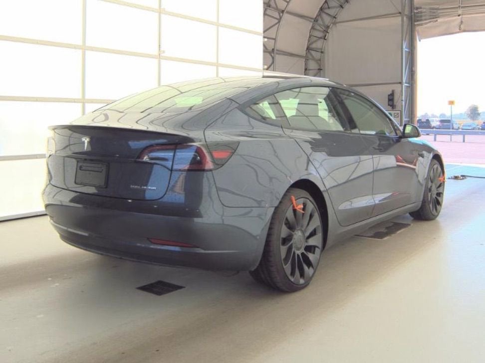 2023 Tesla Model 3 Performance