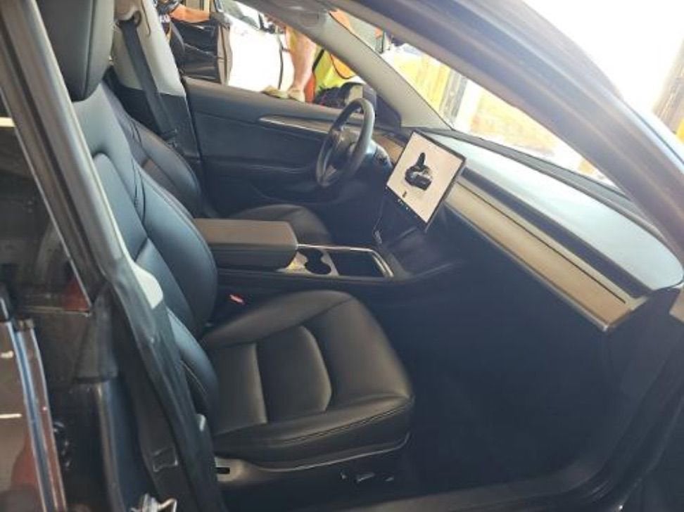 2023 Tesla Model 3 Performance
