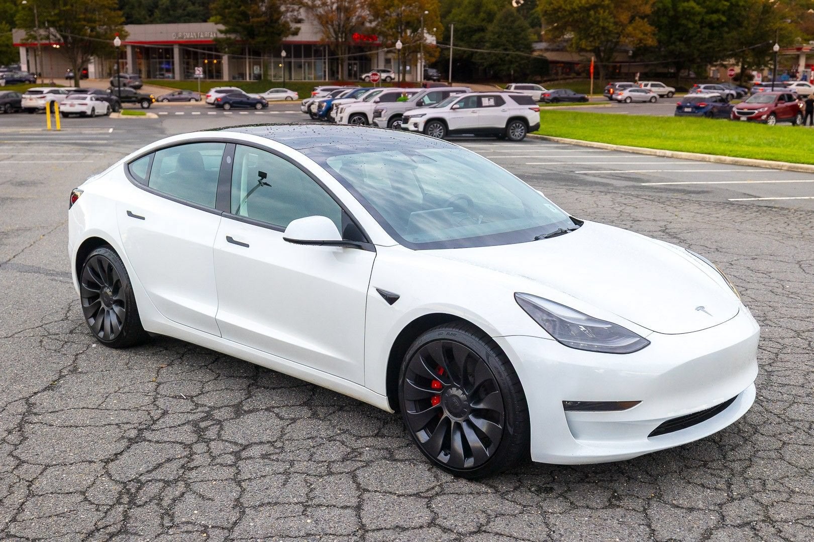 2023 Tesla Model 3 Performance