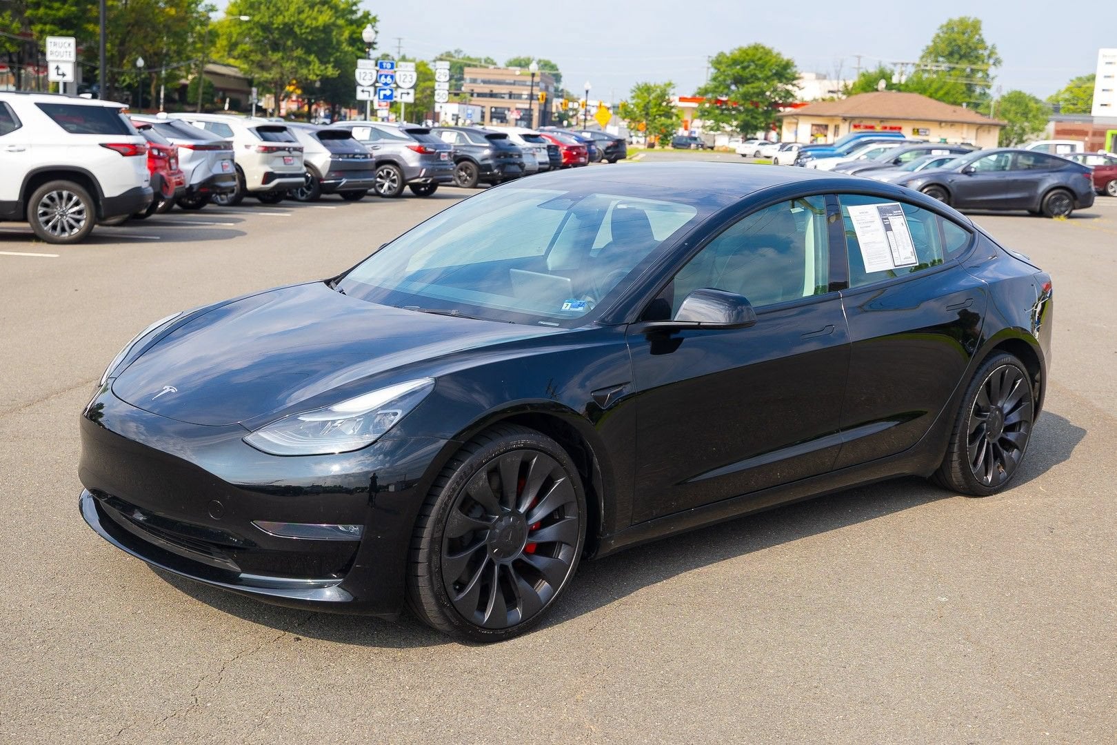 2023 Tesla Model 3 Performance