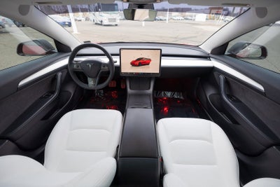 2023 Tesla Model 3 Performance