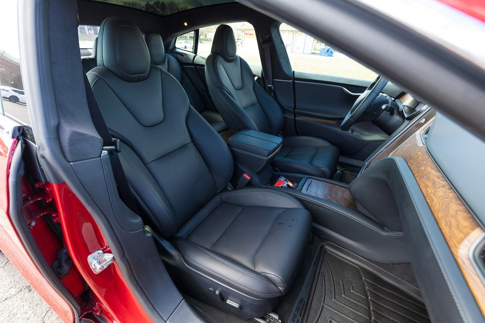 2020 Tesla Model S Long Range