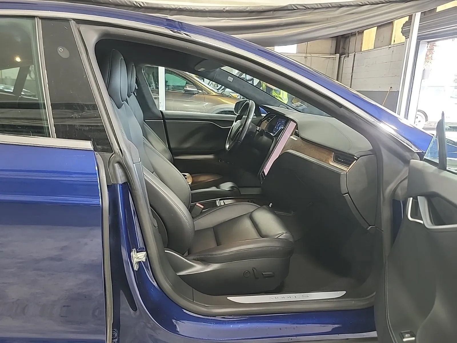 2020 Tesla Model S Long Range