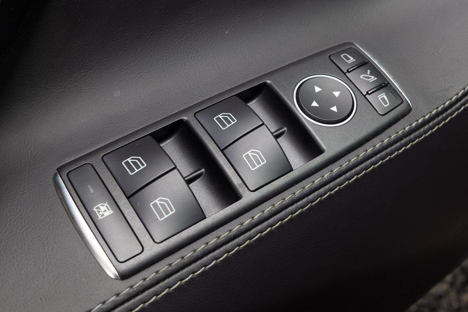 2018 Tesla Model S 75D