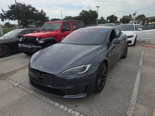 2022 Tesla Model S Plaid