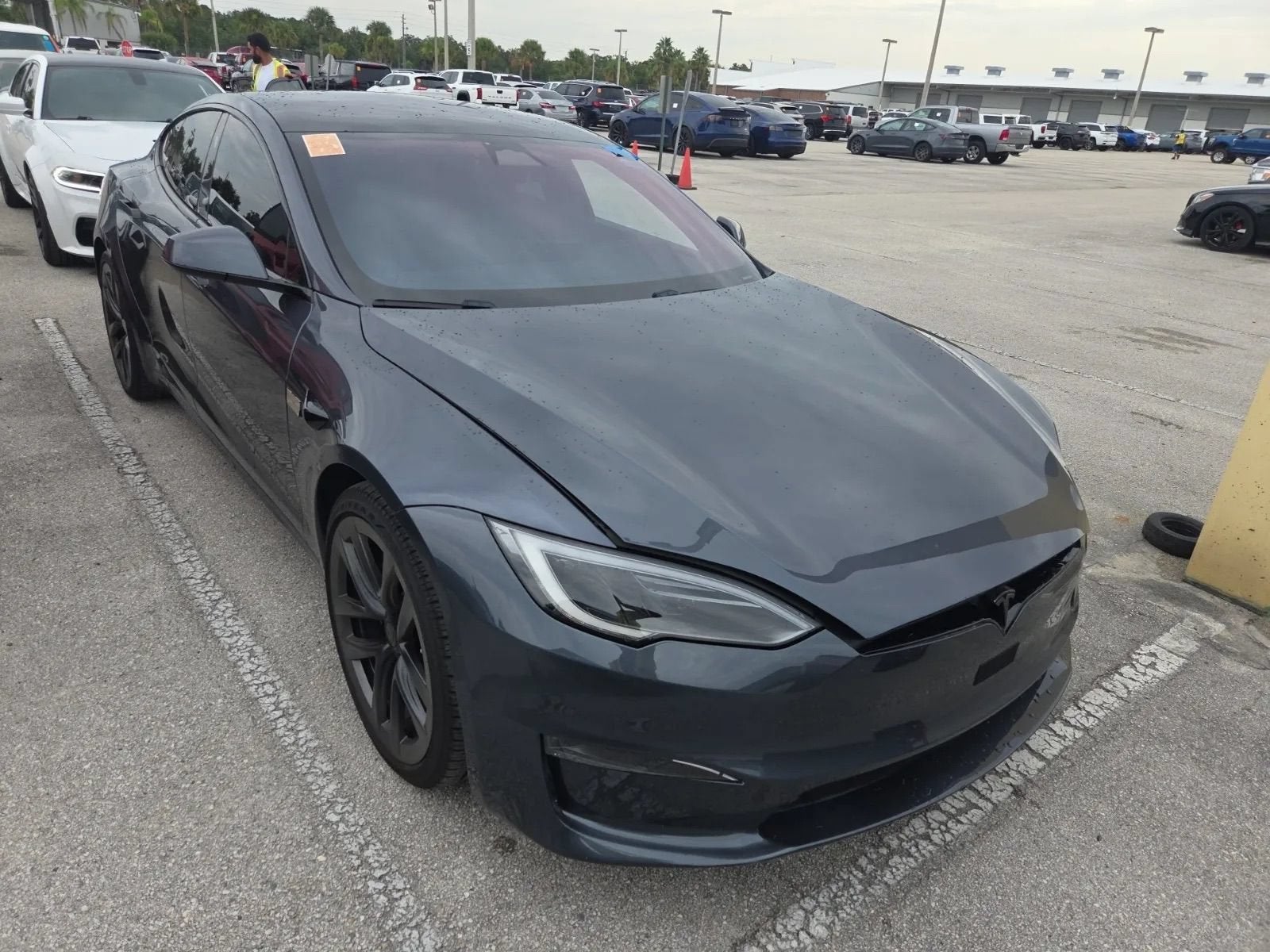 2022 Tesla Model S Plaid