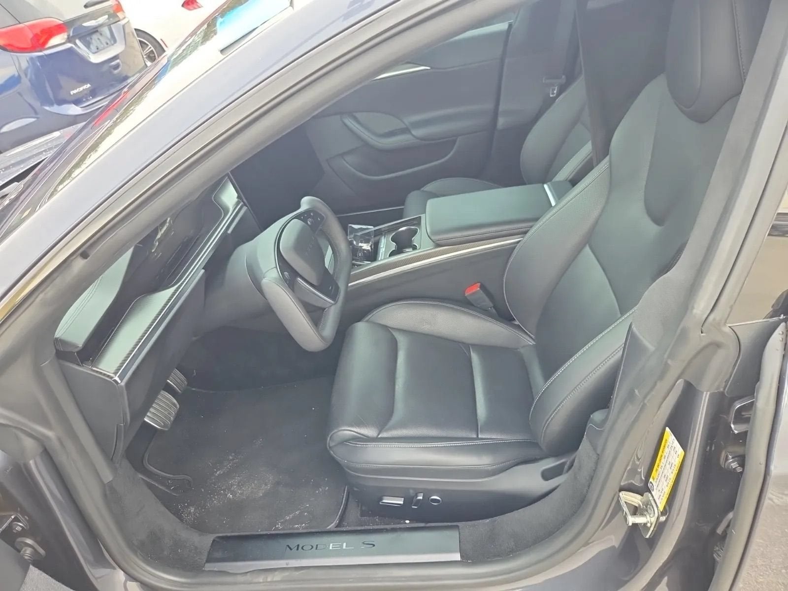 2022 Tesla Model S Plaid