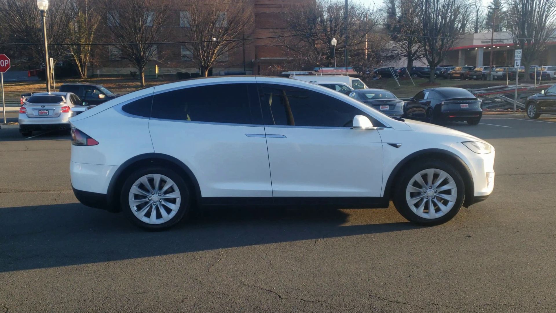 2020 Tesla Model X Long Range