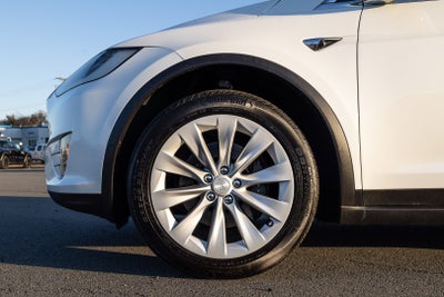 2020 Tesla Model X Long Range