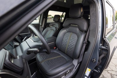 2025 RIVIAN R1S Adventure