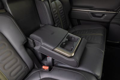 2025 RIVIAN R1S Adventure