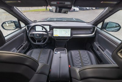 2025 RIVIAN R1S Adventure