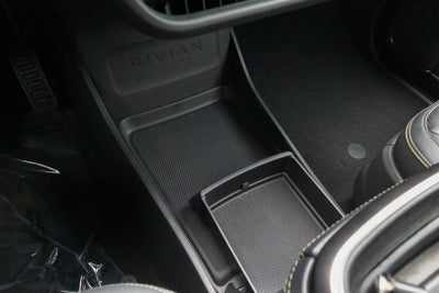 2025 RIVIAN R1S Adventure