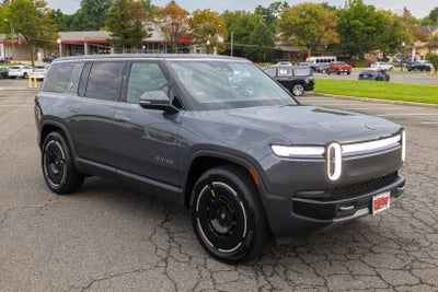 2025 RIVIAN R1S Adventure