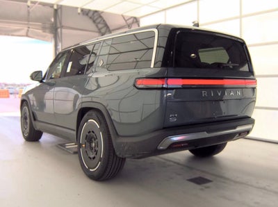 2025 RIVIAN R1S Adventure