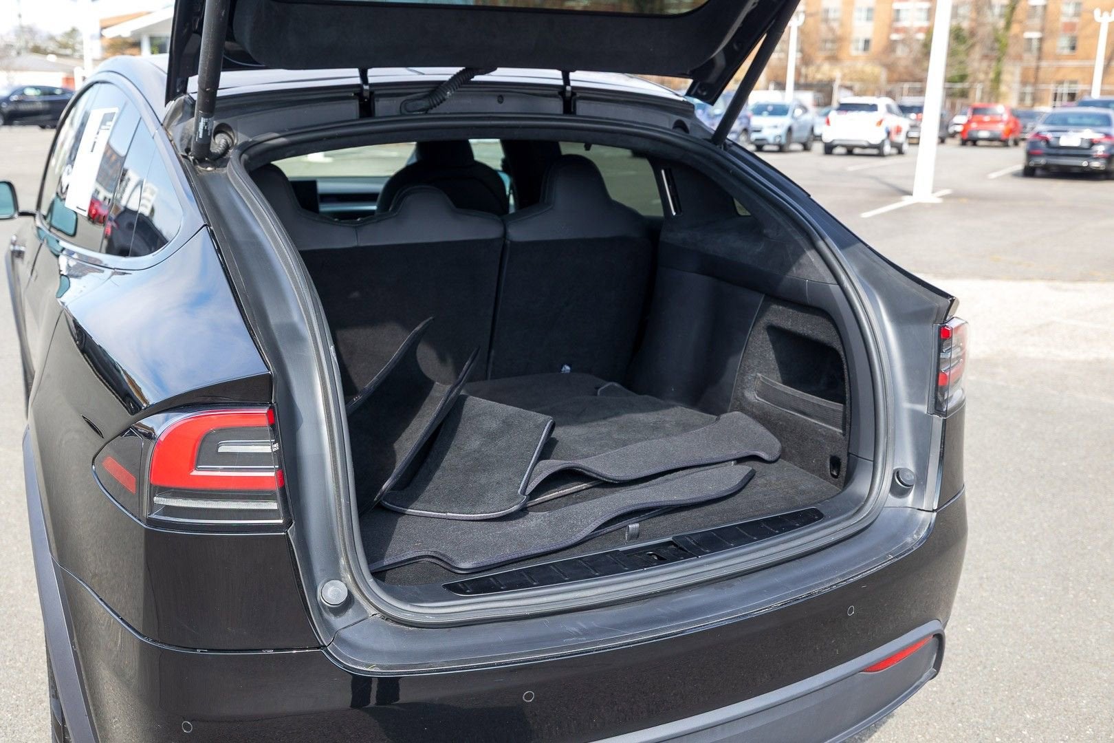 2023 Tesla Model X Base