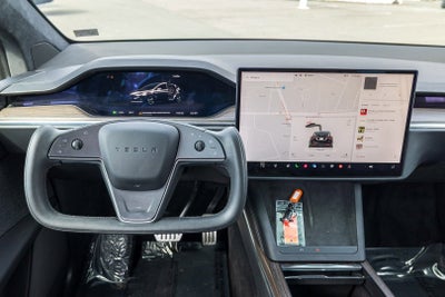 2023 Tesla Model X Base