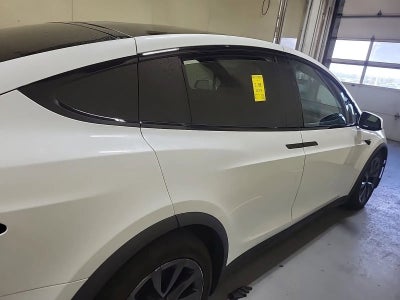 2023 Tesla Model X STANDARD RANGE