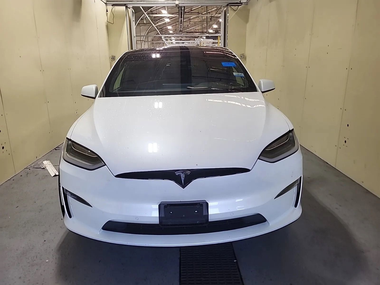 2023 Tesla Model X STANDARD RANGE