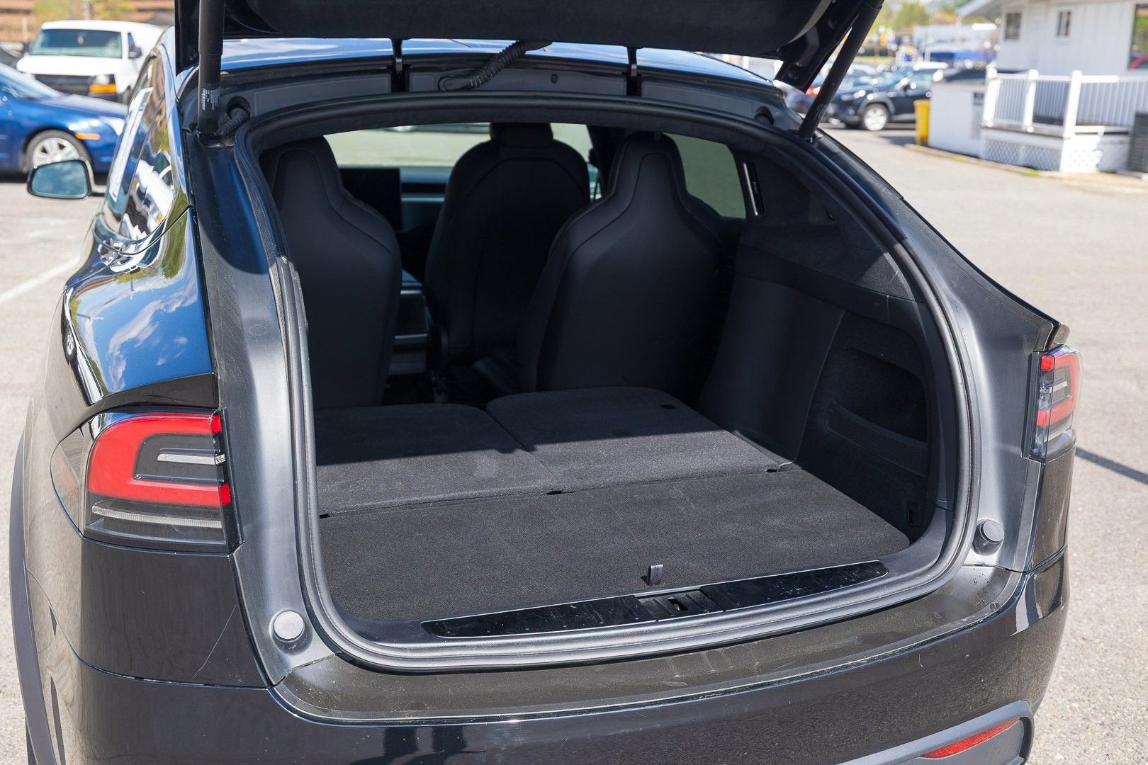 2024 Tesla Model X Base