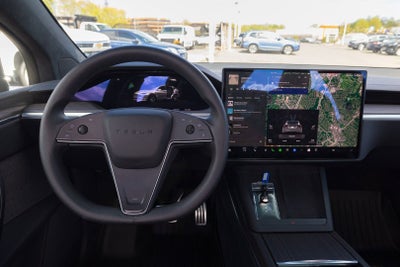 2024 Tesla Model X Base