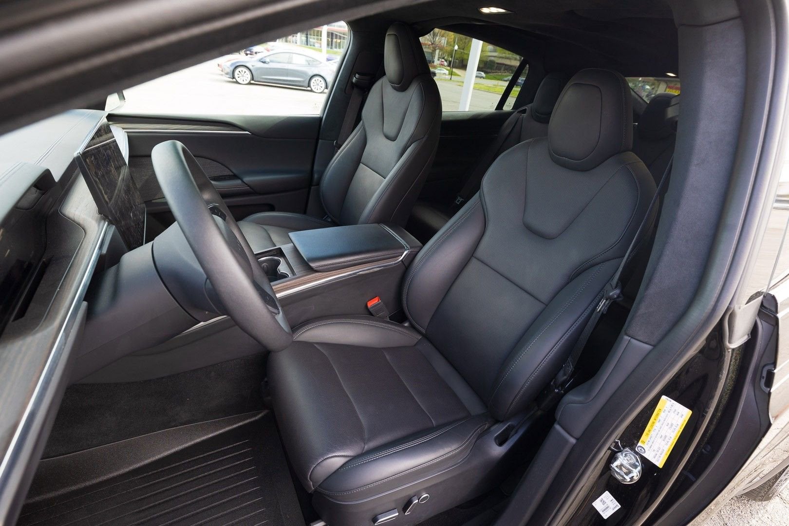 2024 Tesla Model X Base