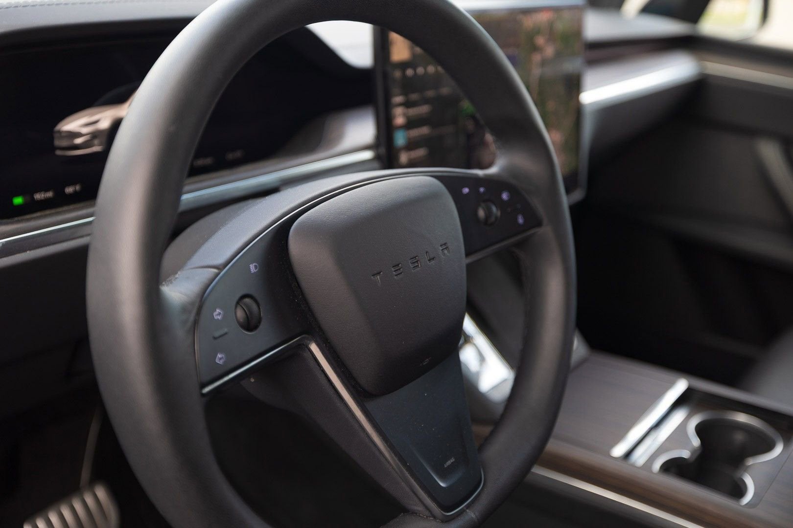 2024 Tesla Model X Base