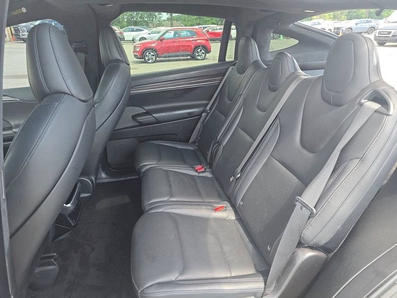 2023 Tesla Model X Base