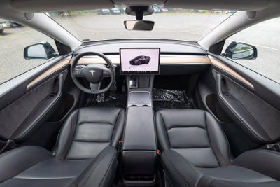 2024 Tesla Model Y Long Range