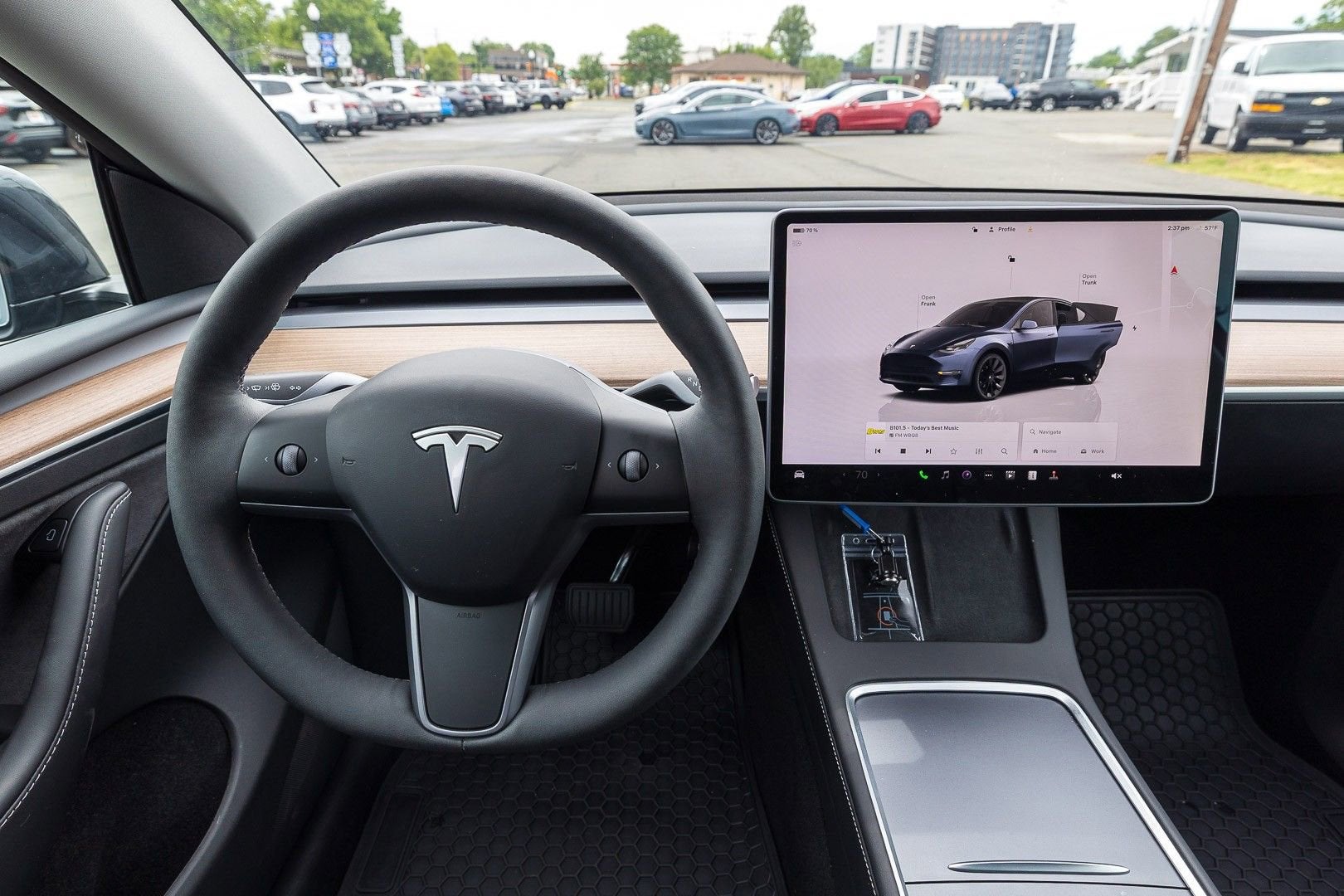 2024 Tesla Model Y Base
