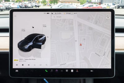 2024 Tesla Model Y Base