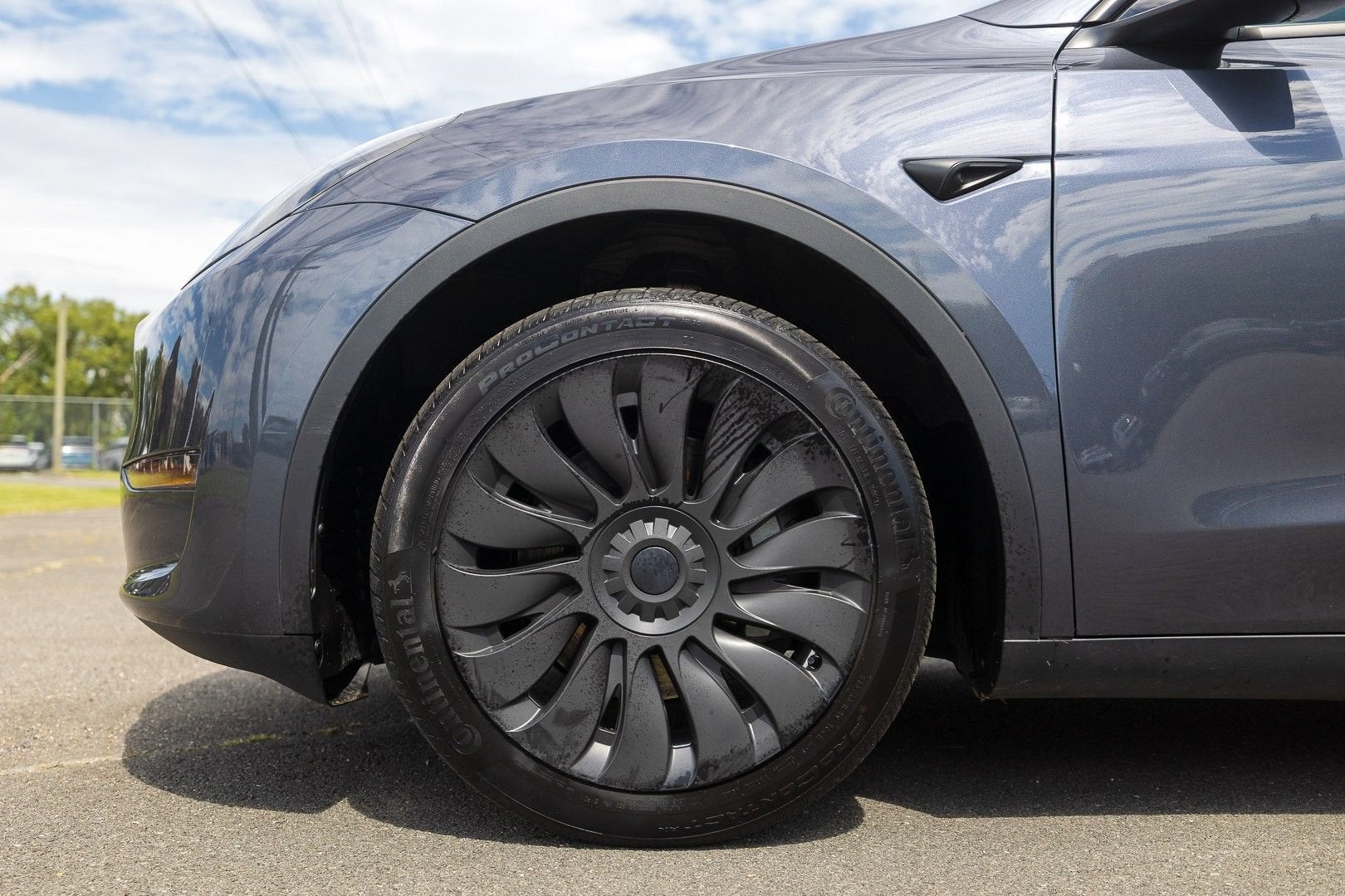 2023 Tesla Model Y 4DR