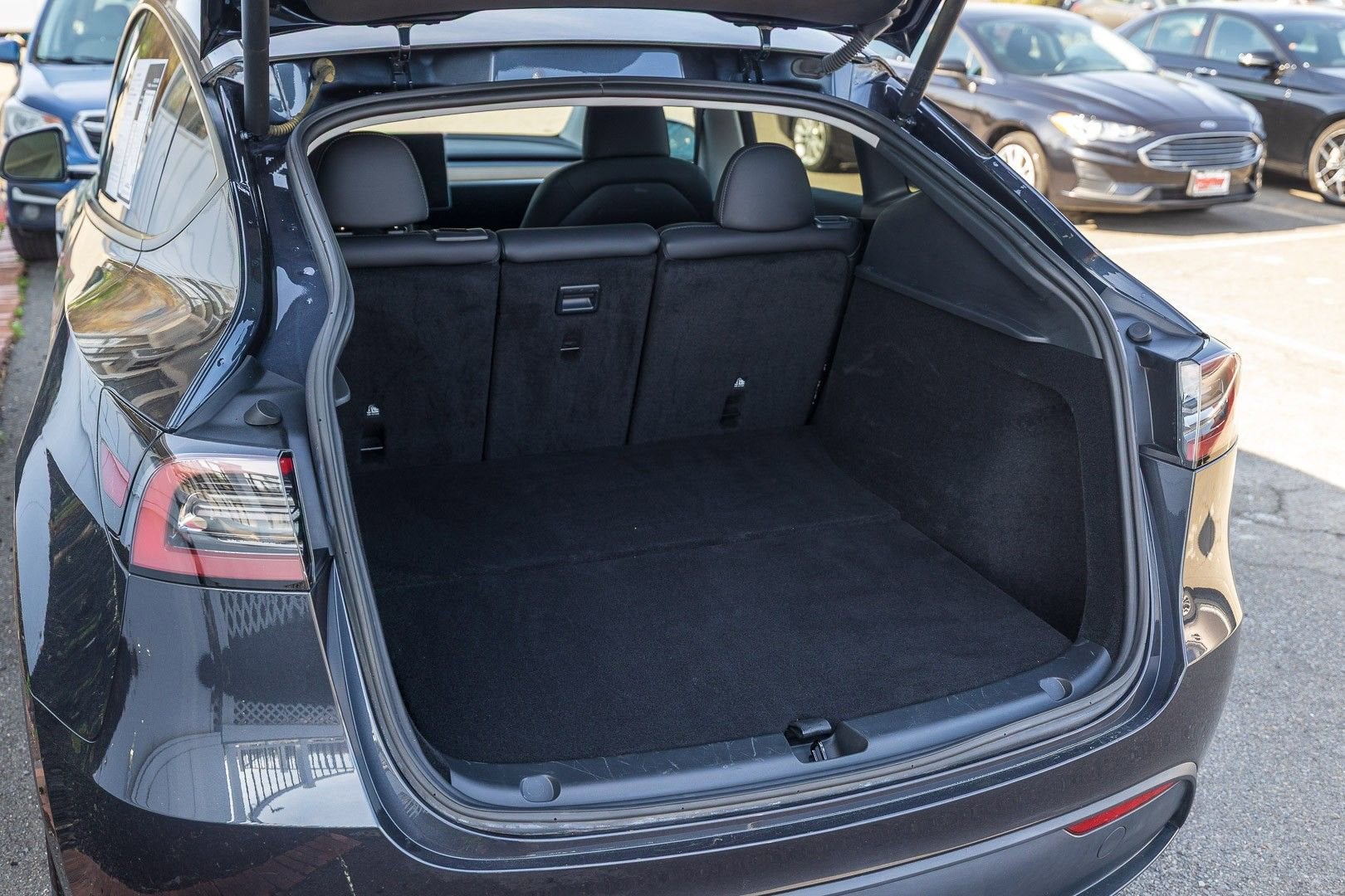 2024 Tesla Model Y Long Range