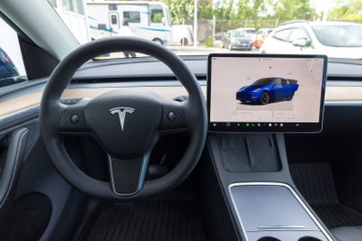 2024 Tesla Model Y Long Range