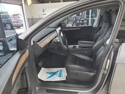 2025 Tesla Model Y Long Range