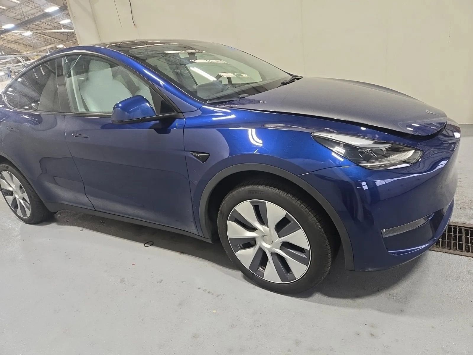 2024 Tesla Model Y Long Range