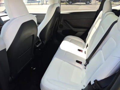 2024 Tesla Model Y Performance