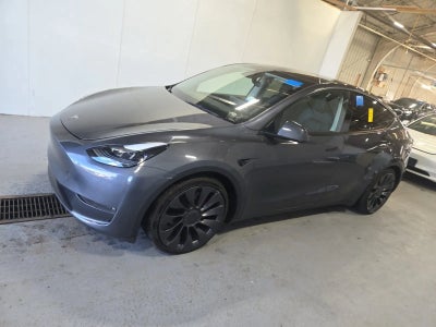 2023 Tesla Model Y Performance