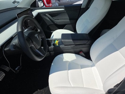 2024 Tesla Model Y Performance