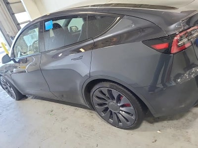 2024 Tesla Model Y Performance