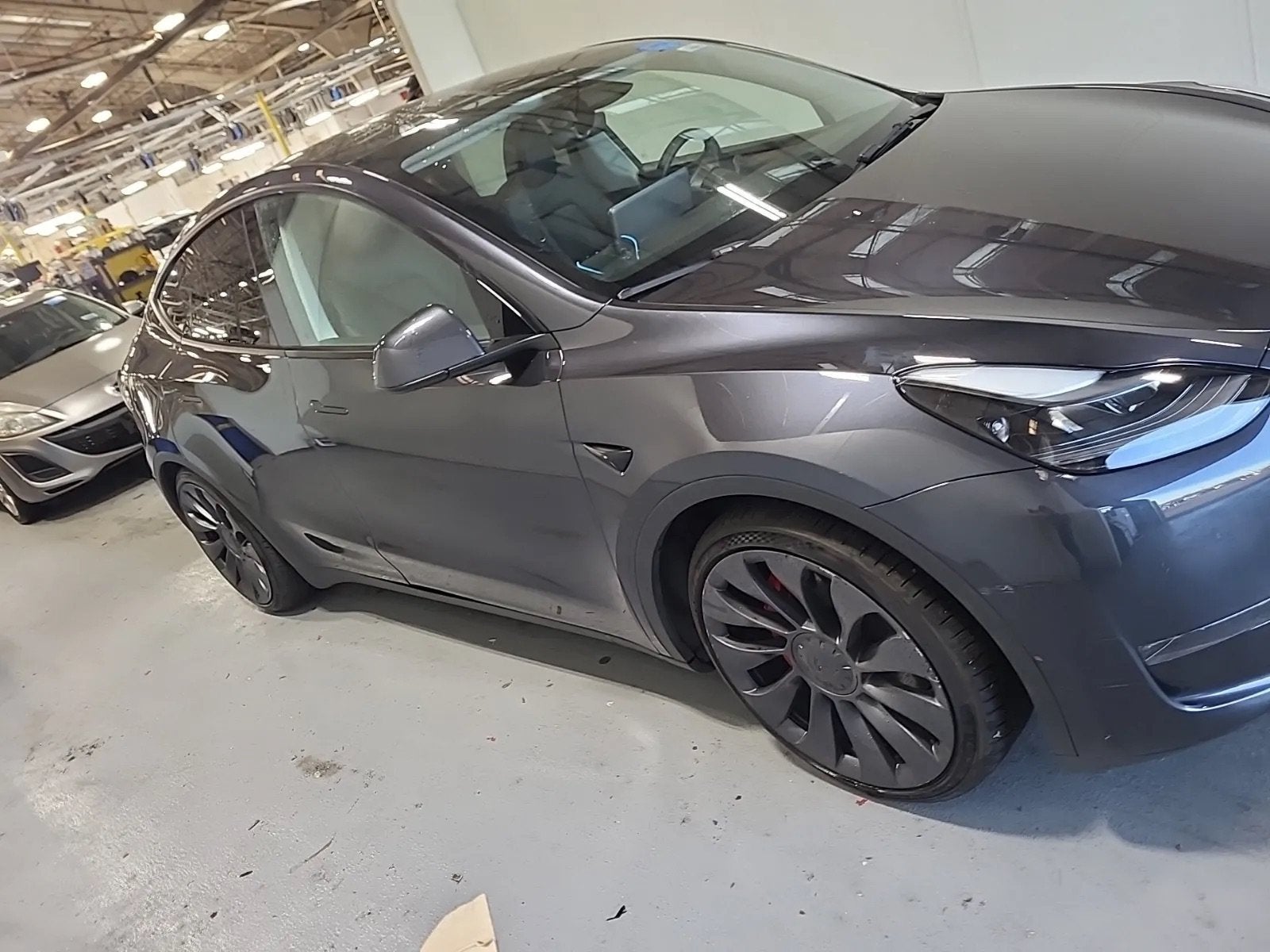 2024 Tesla Model Y Performance