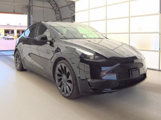 2023 Tesla Model Y Performance