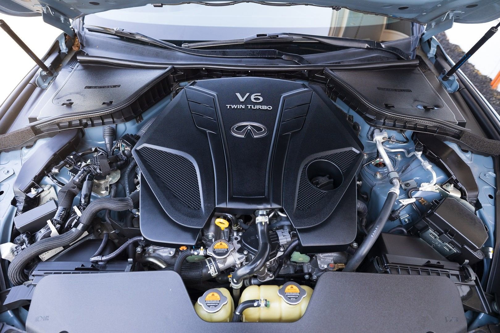 2021 INFINITI Q60 RED SPORT 400