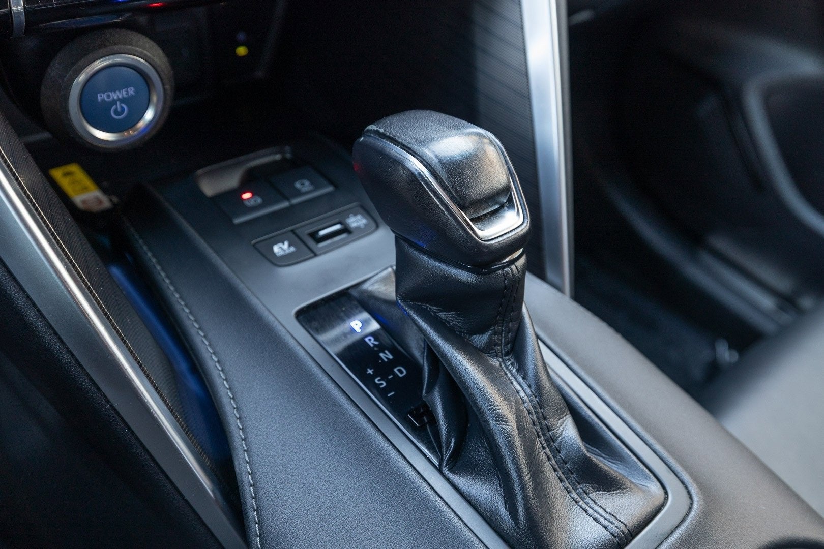 2022 Toyota Venza LE