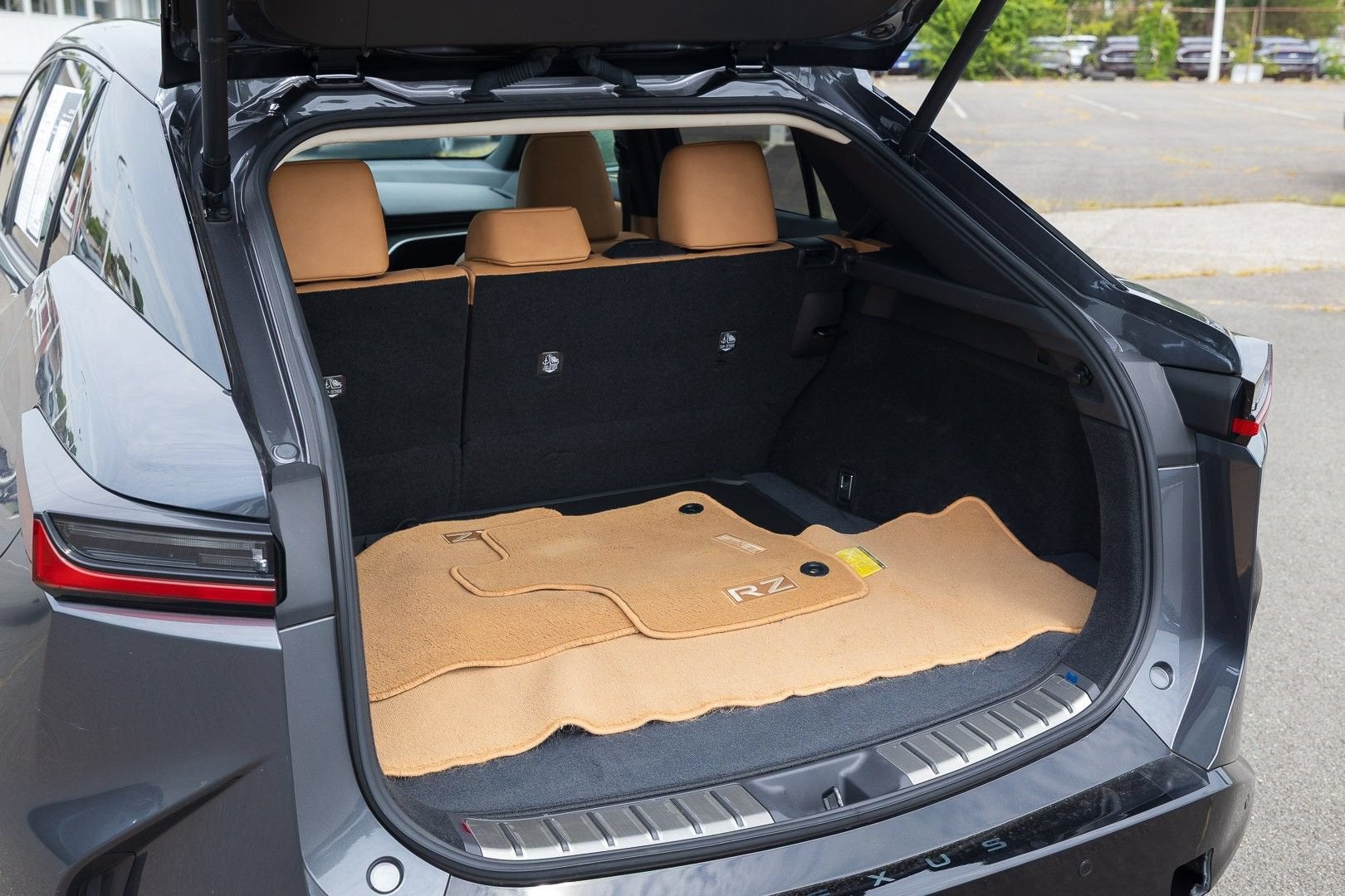 2023 Lexus RZ RZ 450e Premium