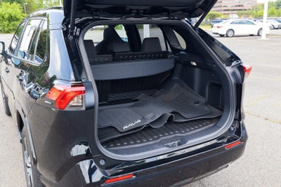 2024 Toyota RAV4 Prime SE