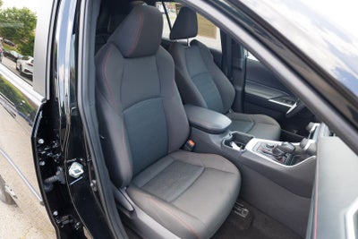 2024 Toyota RAV4 Prime SE